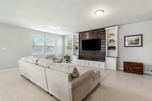 $2,350 | 112 Silver Spgs Bend, Kyle, TX 78640