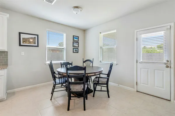 $2,350 | 112 Silver Spgs Bend, Kyle, TX 78640