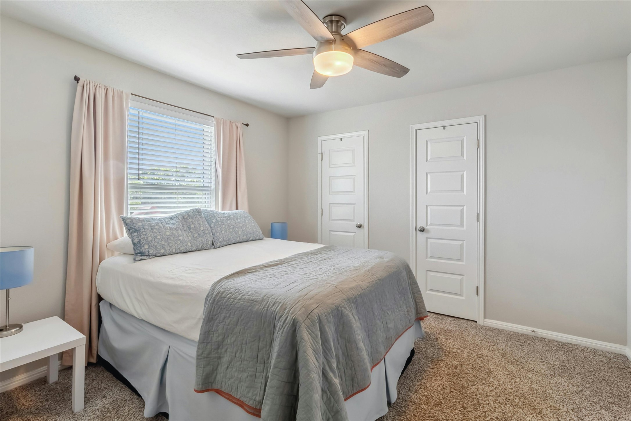 112 Silver Spgs Bend Kyle, TX 78640 - Photo 20 of 33 One of 3 secondary upstairs bedrooms.