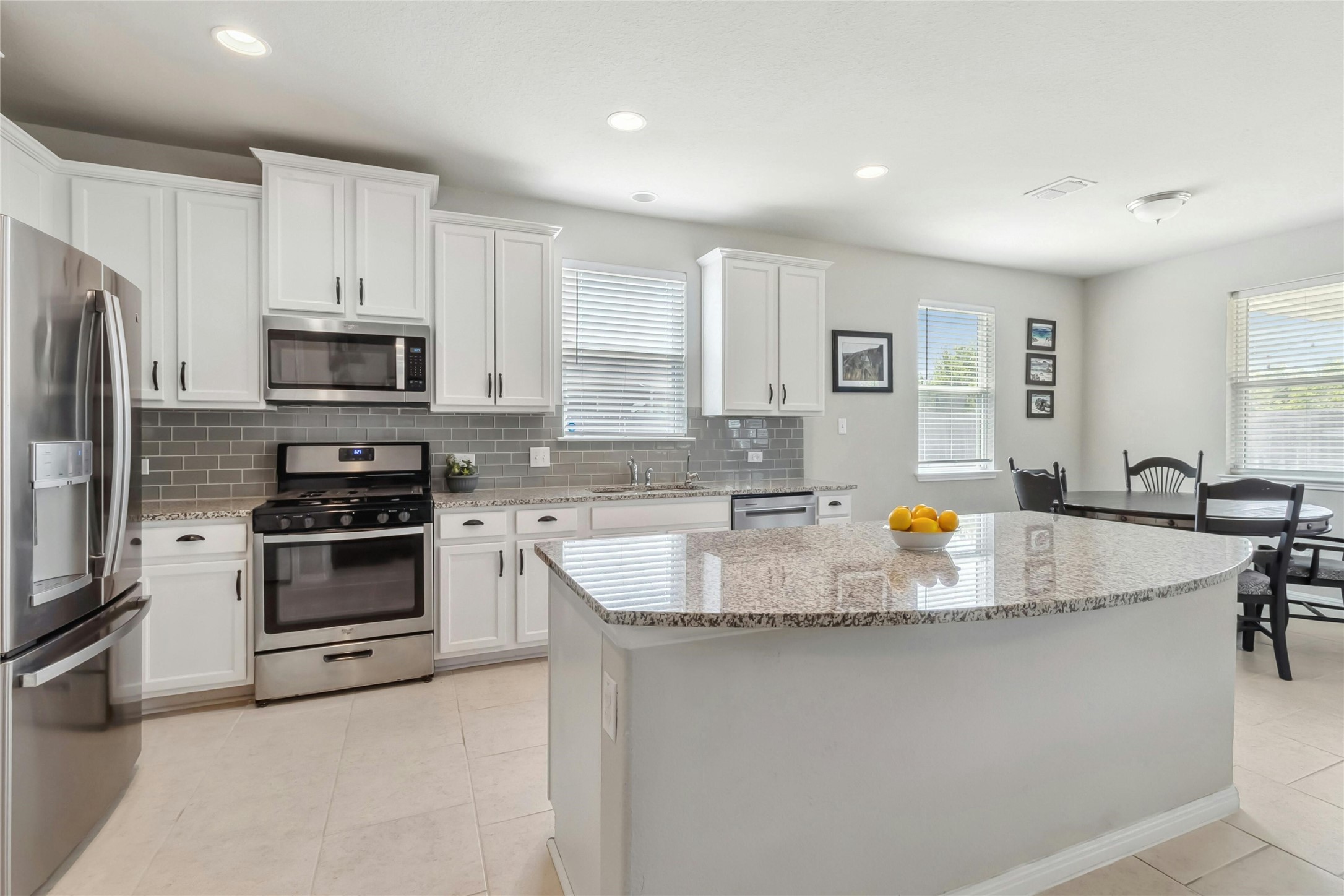 112 Silver Spgs Bend Kyle, TX 78640 - Photo 8 of 33