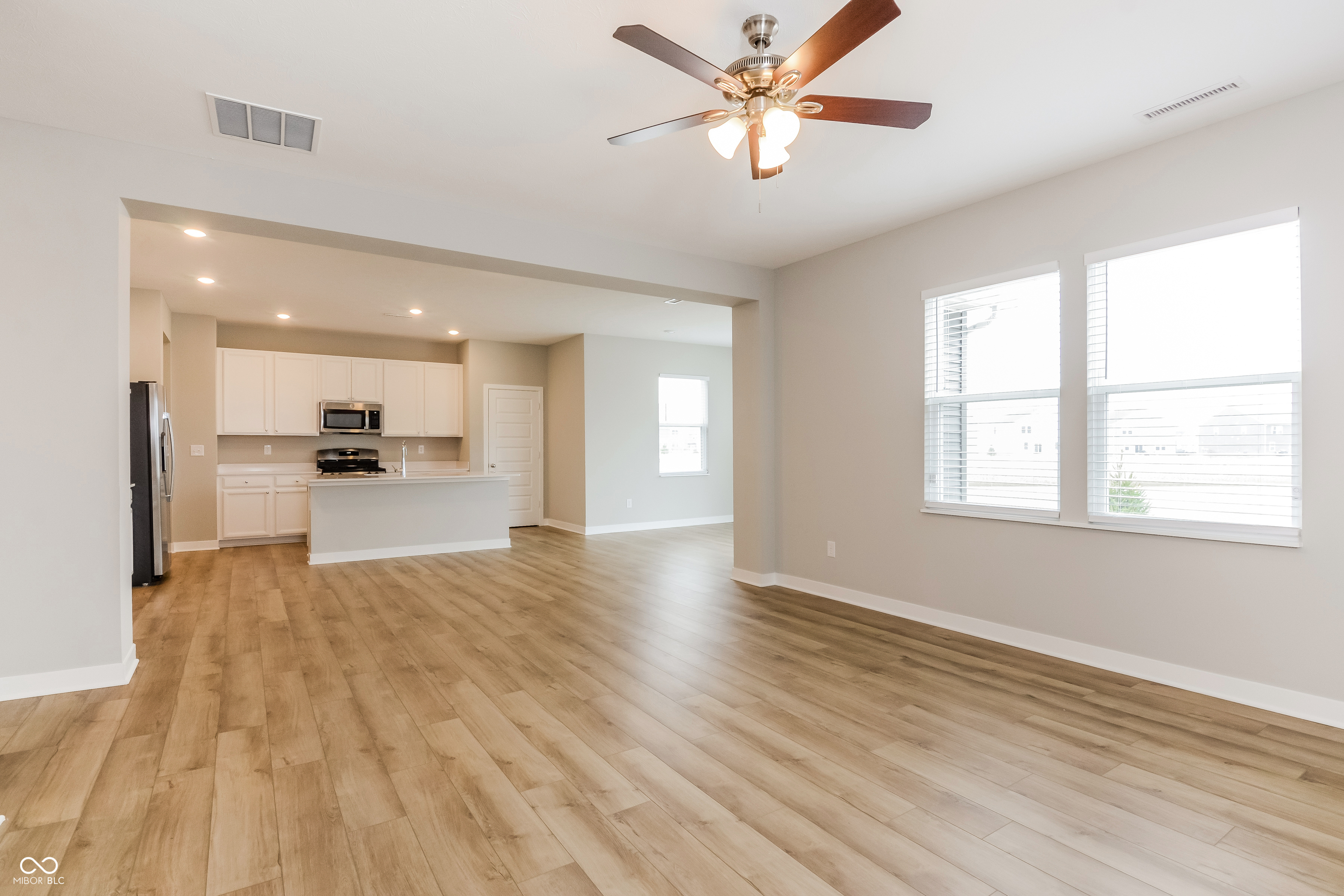 9225 Larson Drive Pendleton, IN 46064 - Photo 3 of 18