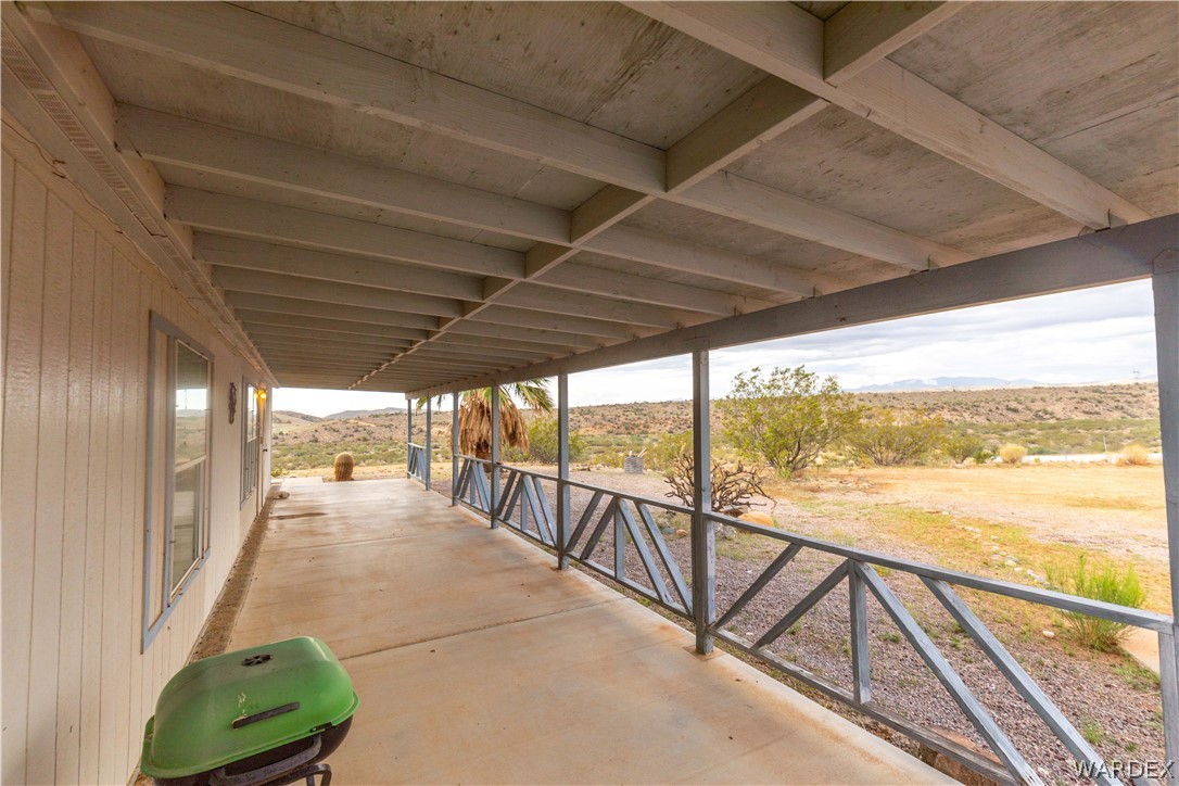 7374 Windmill Road Kingman, AZ 86401 - Photo 4 of 49 a view of interior in the house