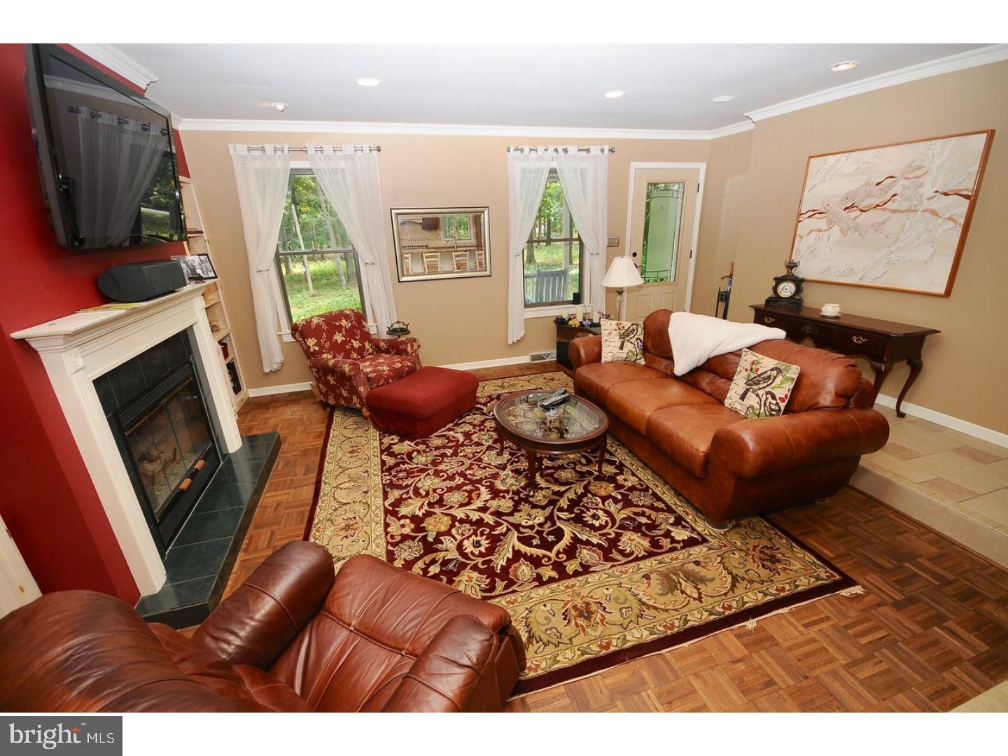 2024 Fairton Road Millville, NJ 08332 - Photo 12 of 24 Living Room