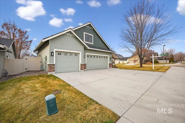 $549,000 | 6113 South Roaring River Avenue, Boise, ID 83709