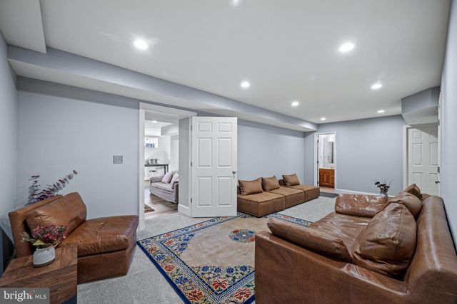 $1,550,000 | 13738 Lakeside Drive, Clarksville, MD 21029