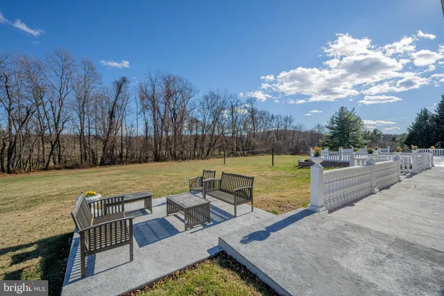 $1,550,000 | 13738 Lakeside Drive, Clarksville, MD 21029