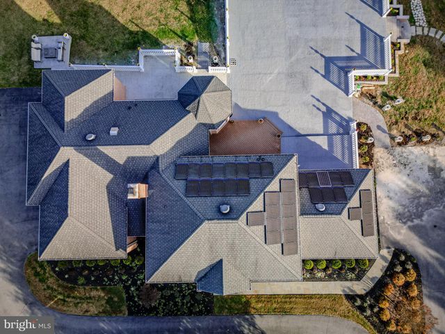 $1,550,000 | 13738 Lakeside Drive, Clarksville, MD 21029