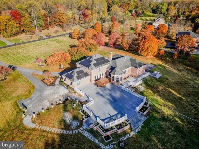 $1,550,000 | 13738 Lakeside Drive, Clarksville, MD 21029