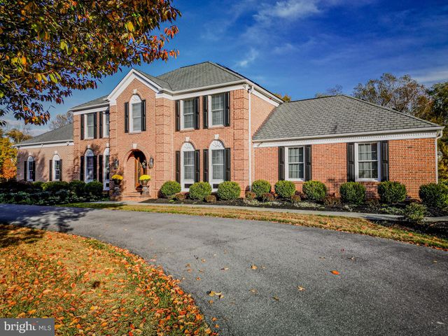 $1,550,000 | 13738 Lakeside Drive, Clarksville, MD 21029