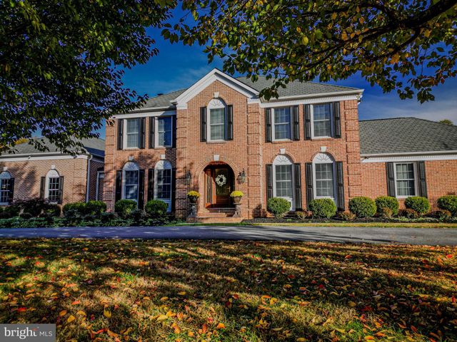 $1,550,000 | 13738 Lakeside Drive, Clarksville, MD 21029