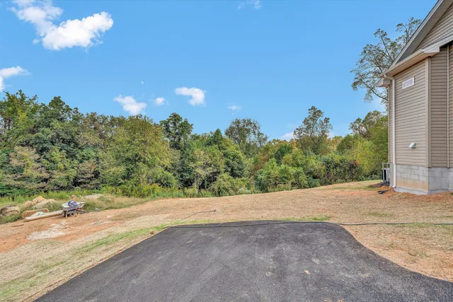 $399,995 | 2002 Plateau Road Southeast, Roanoke, VA 24014