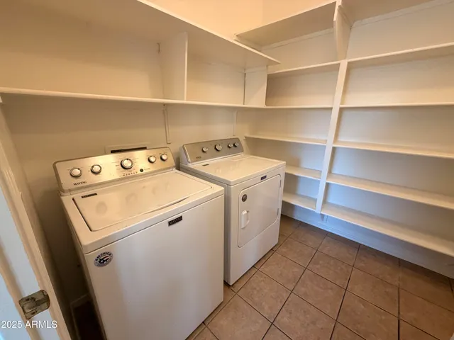 $1,599 | 422 East Saddle Way, San Tan Valley, AZ 85143