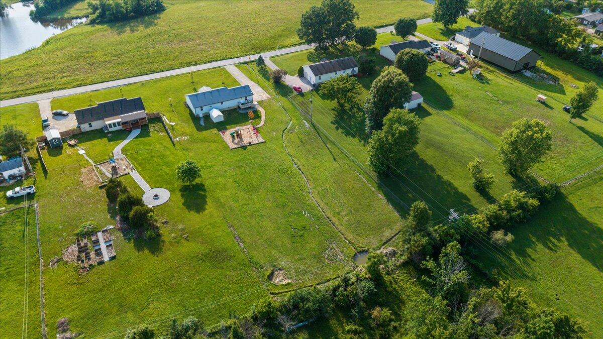 757 Charlie Norris Road Richmond, KY 40475 - Photo 32 of 38 37-DJI_20250610183831_0332_D