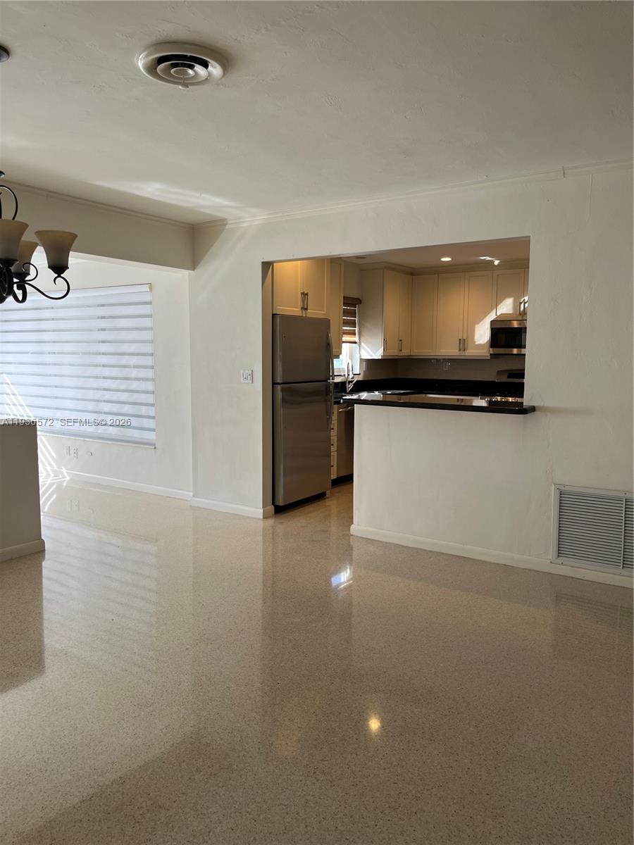 3912 Garfield Street Hollywood, FL 33021 - Photo 9 of 24