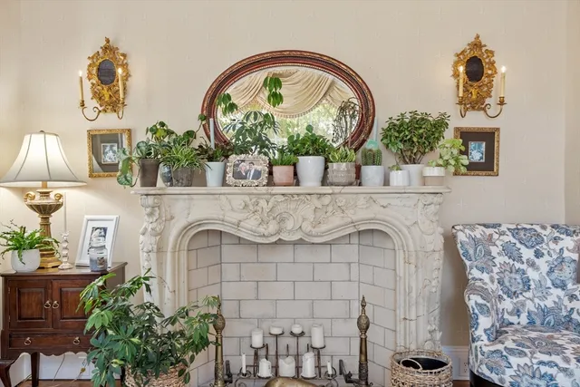 a close view of a fireplace in a room