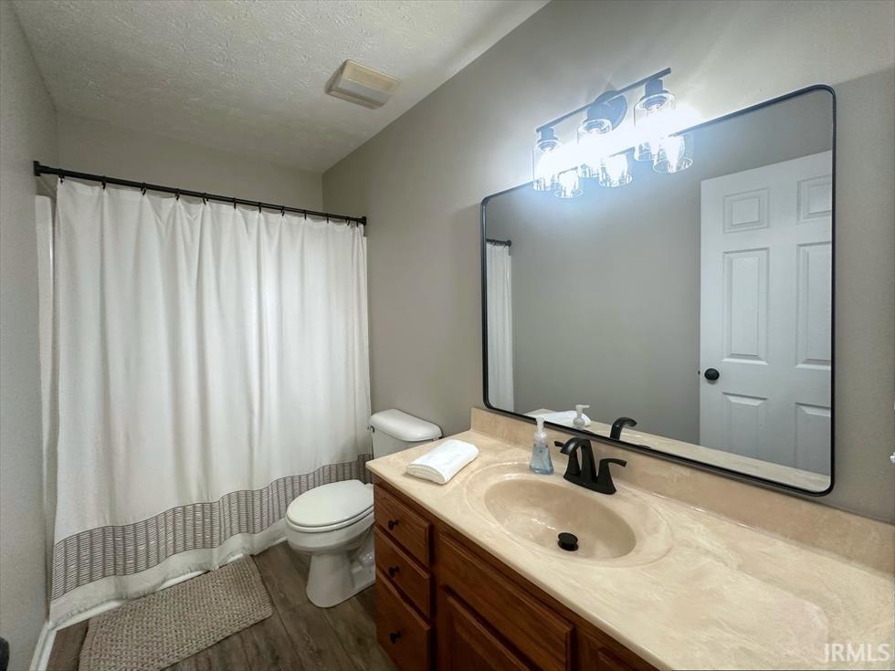 2721 East 100 South Tipton, IN 46072 - Photo 23 of 34