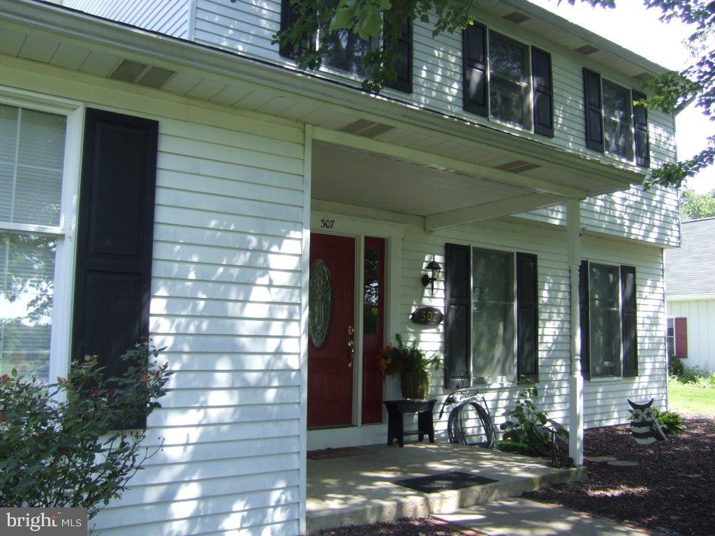 307 Delp Road Lancaster, PA 17601 - Photo 1 of 22 Gallery Image 1