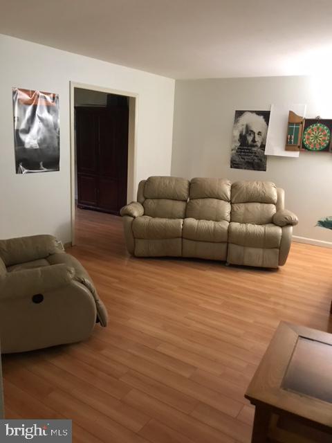 307 Delp Road Lancaster, PA 17601 - Photo 6 of 22 Gallery Image 6