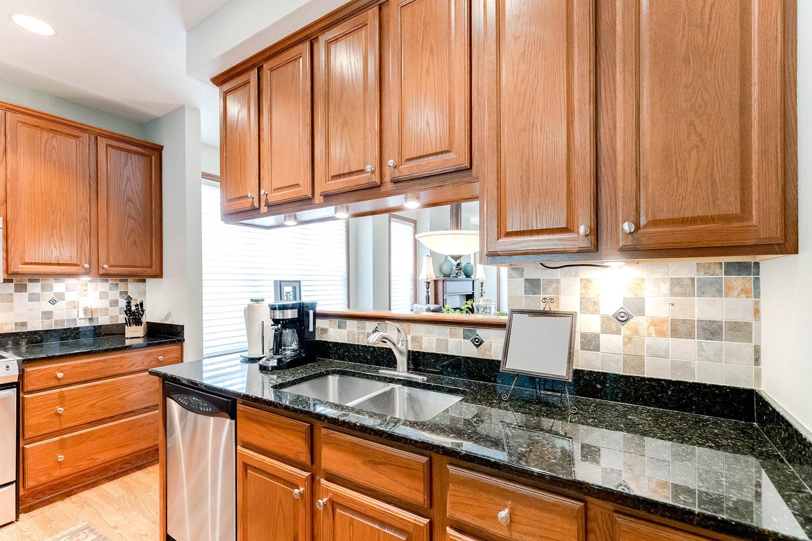 8958 Coffman Path Inver Grove Heights, MN 55076 - Photo 11 of 54 Gallery Image 11
