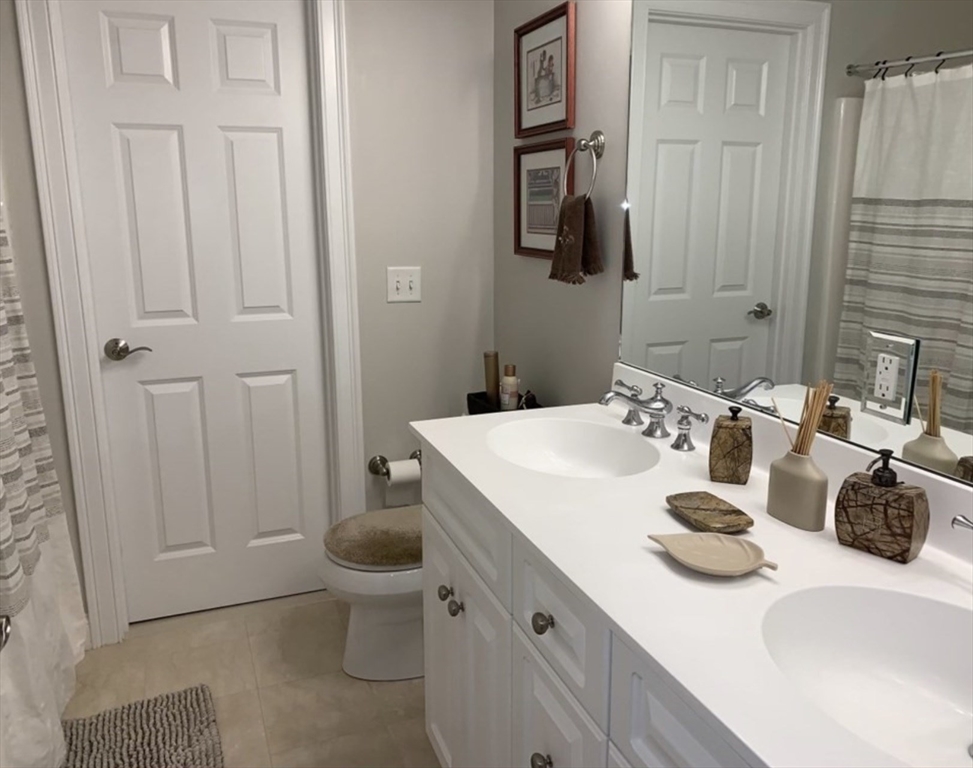 6 Neff Drive Foxboro, MA 02035 - Photo 3 of 6