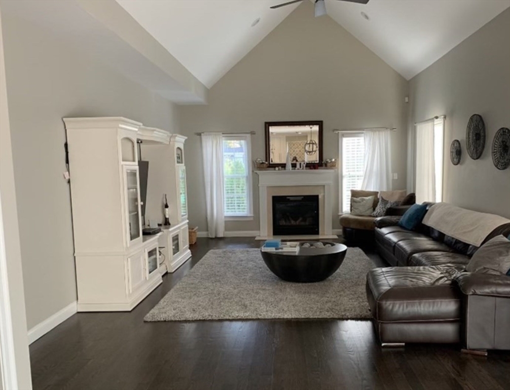 6 Neff Drive Foxboro, MA 02035 - Photo 4 of 6