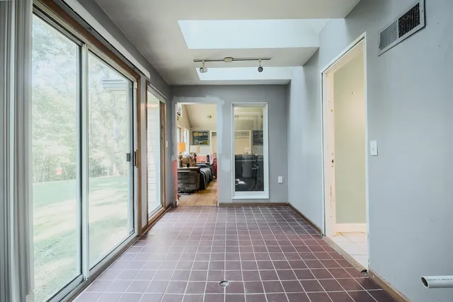 $450,000 | 433 Foster Lake Road, Blacksburg, SC 29702