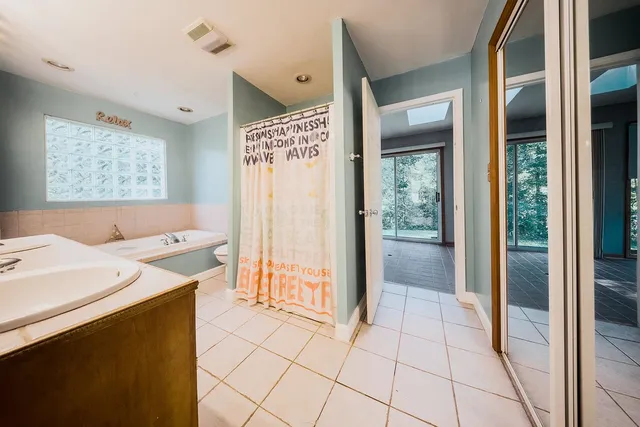 $450,000 | 433 Foster Lake Road, Blacksburg, SC 29702