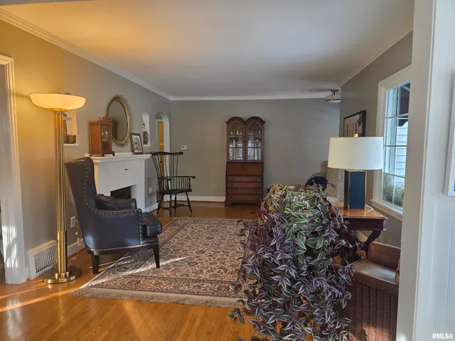 $169,900 | 310 North Ave B, Canton, IL 61520