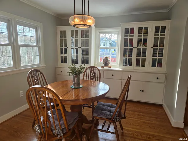 $169,900 | 310 North Ave B, Canton, IL 61520