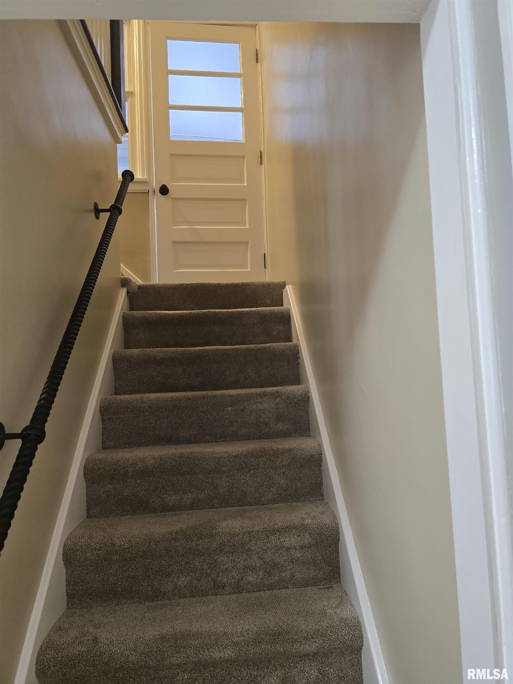 310 North Ave B Canton, IL 61520 - Photo 35 of 77