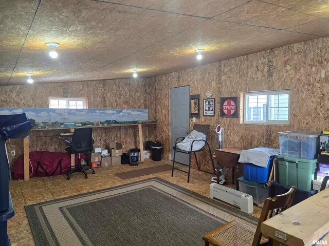 $169,900 | 310 North Ave B, Canton, IL 61520