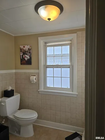 $169,900 | 310 North Ave B, Canton, IL 61520