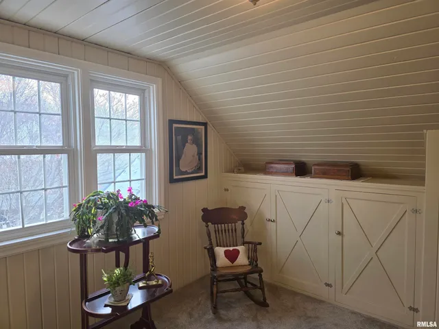 $169,900 | 310 North Ave B, Canton, IL 61520