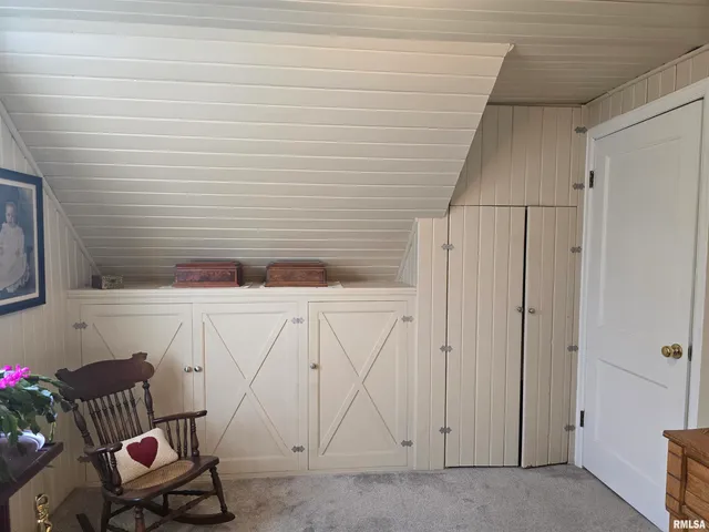 $169,900 | 310 North Ave B, Canton, IL 61520