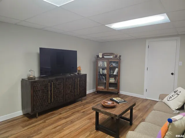 $169,900 | 310 North Ave B, Canton, IL 61520