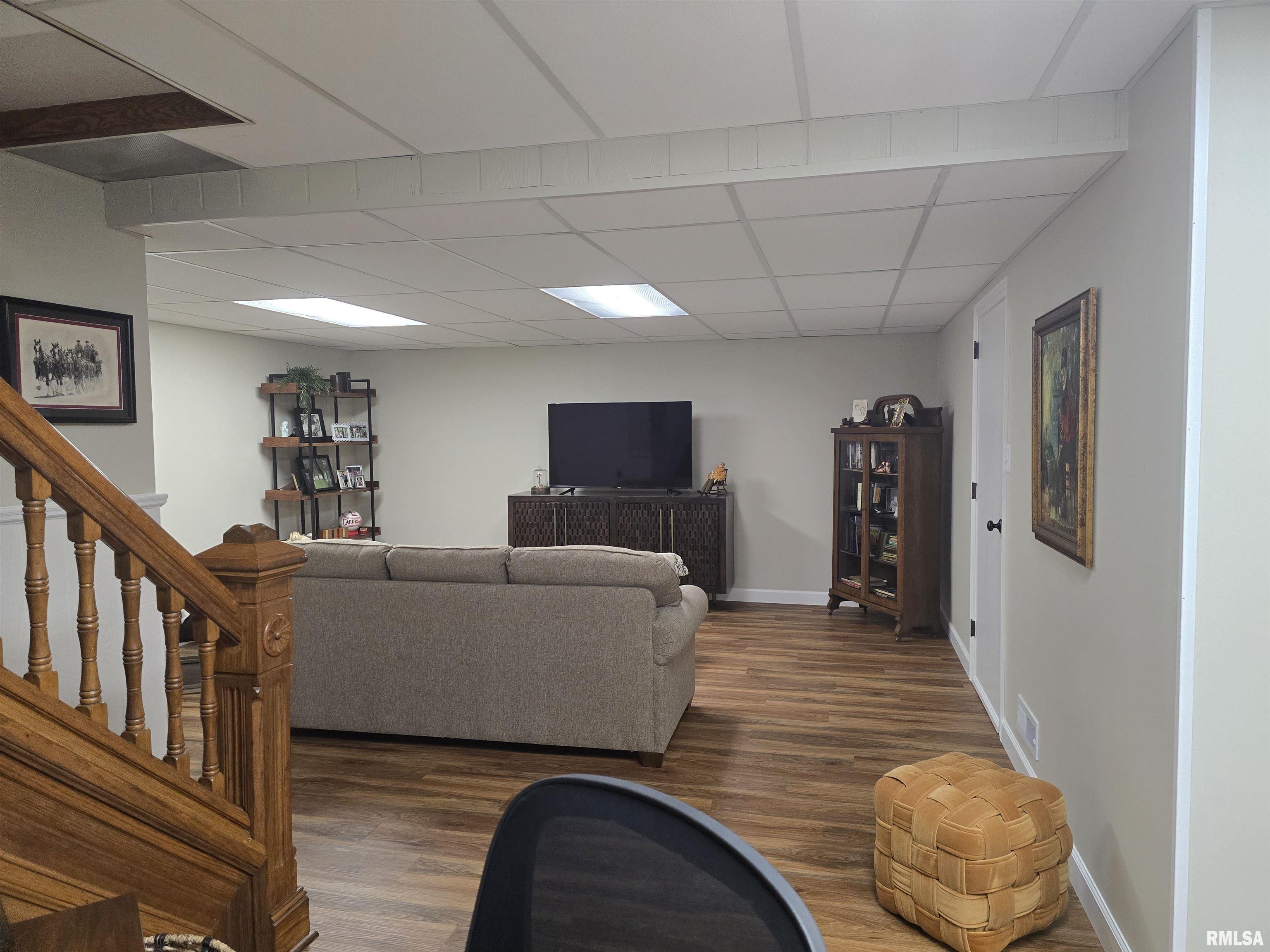 310 North Ave B Canton, IL 61520 - Photo 66 of 77