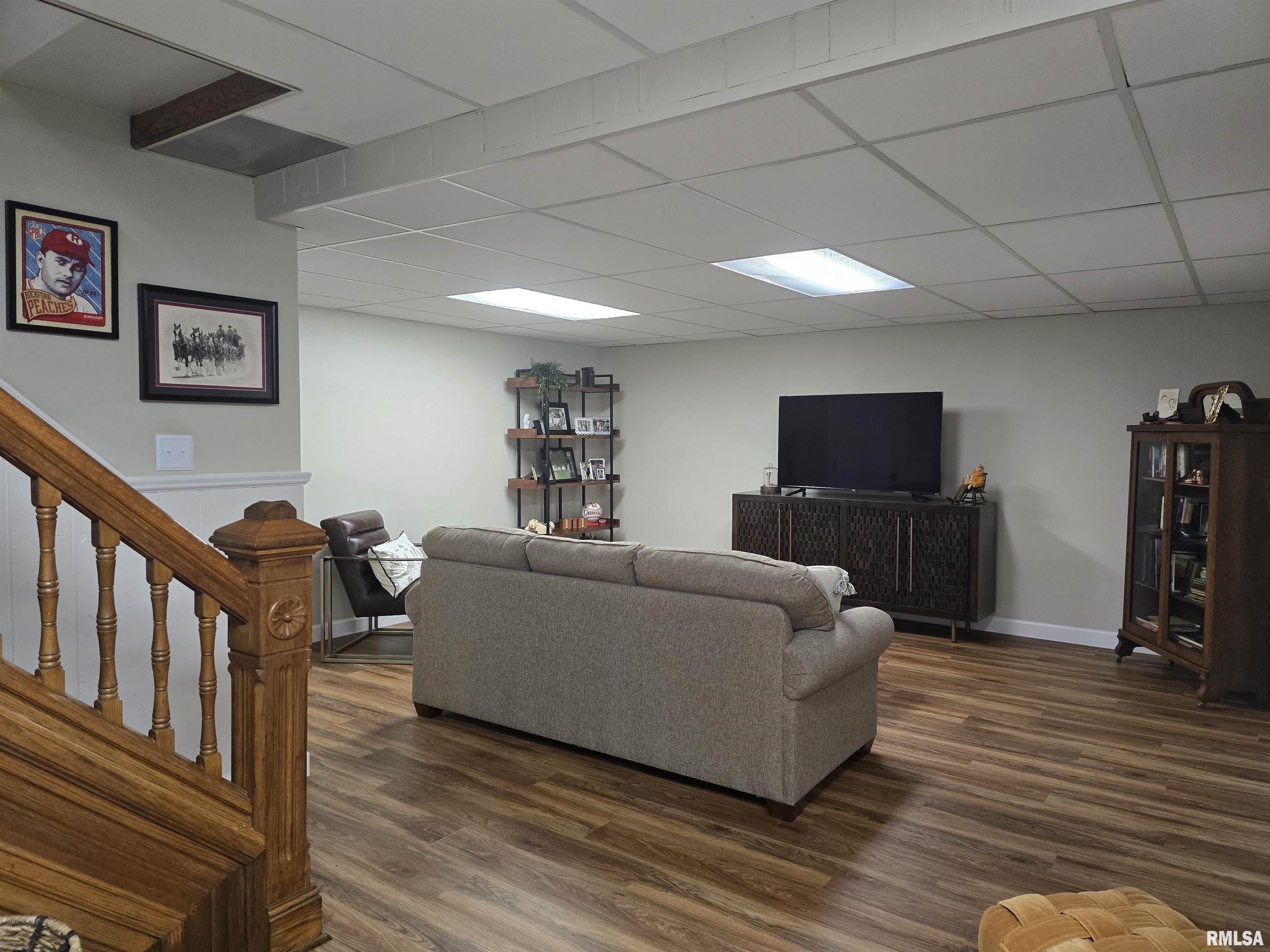 310 North Ave B Canton, IL 61520 - Photo 67 of 77