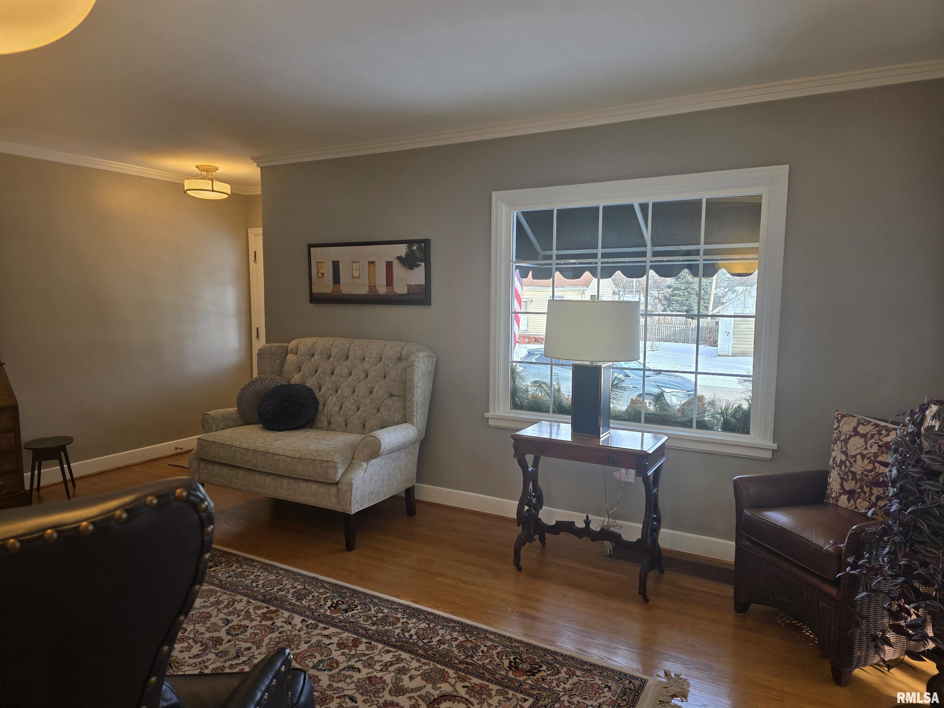 310 North Ave B Canton, IL 61520 - Photo 8 of 77