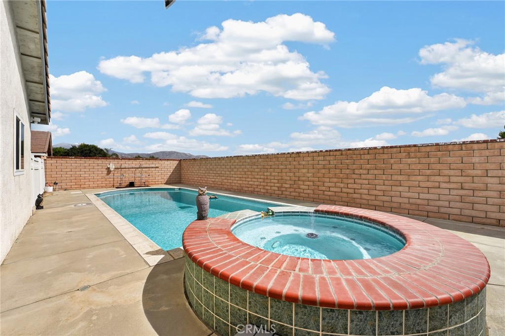 4994 Spring View Drive Banning, CA 92220 - Photo 34 of 46 Pool/ Spa
