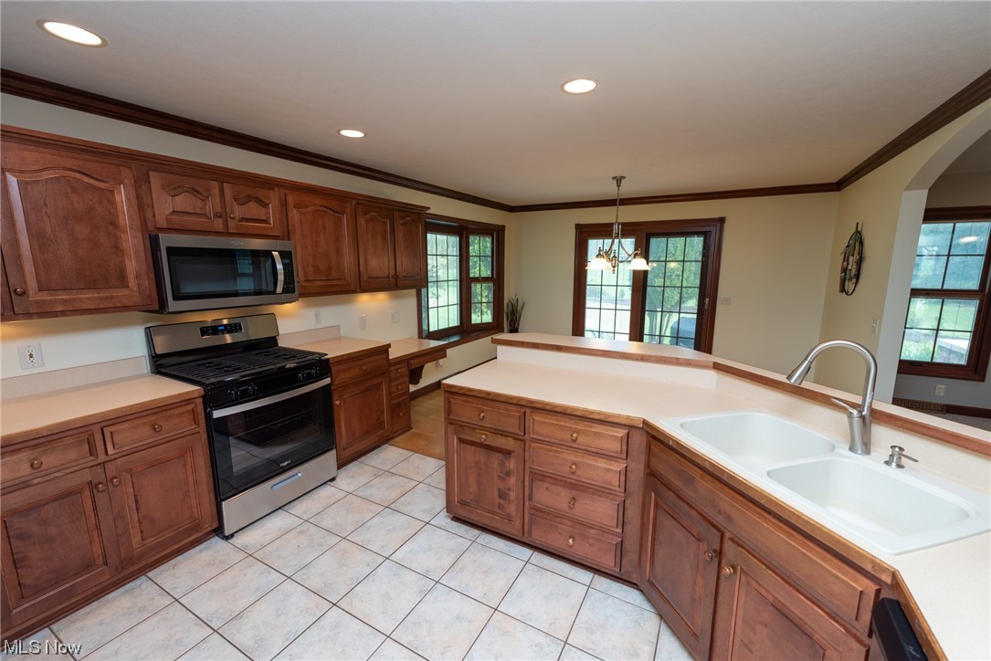 5925 Wolf Run Road Southeast Dennison, OH 44621 - Photo 10 of 35 Perfect kitchen to entertain
