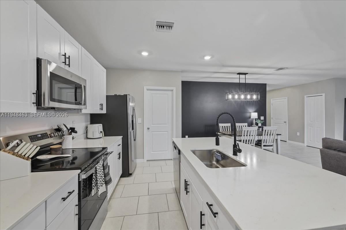 19771 Garden Rdg Court Lehigh Acres, FL 33936 - Photo 11 of 49