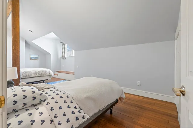 $875,000 | 6 Quartermaster Court, Portland, ME 04109