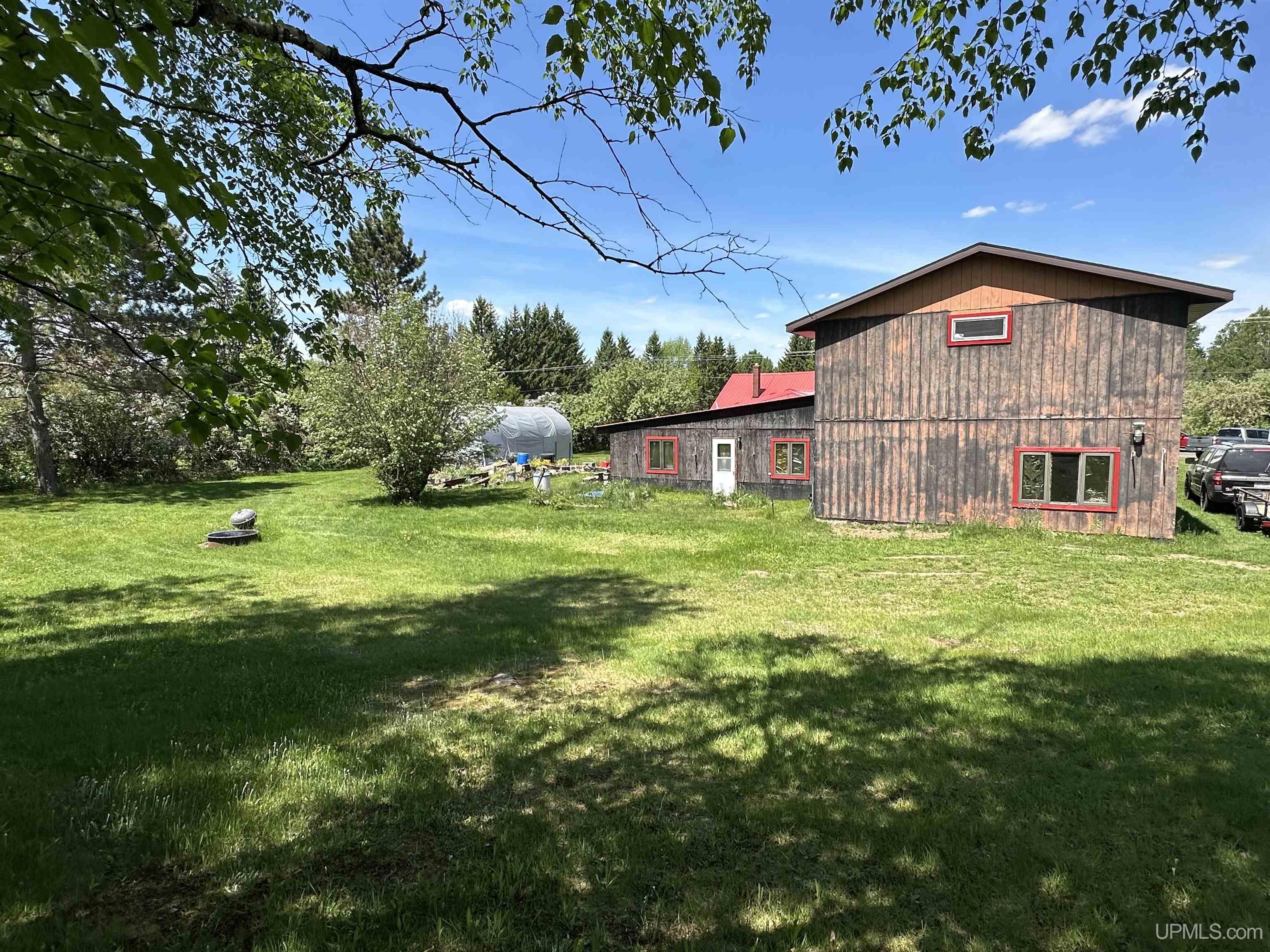 421-419 Cary Road Hurley, WI 54534 - Photo 47 of 51