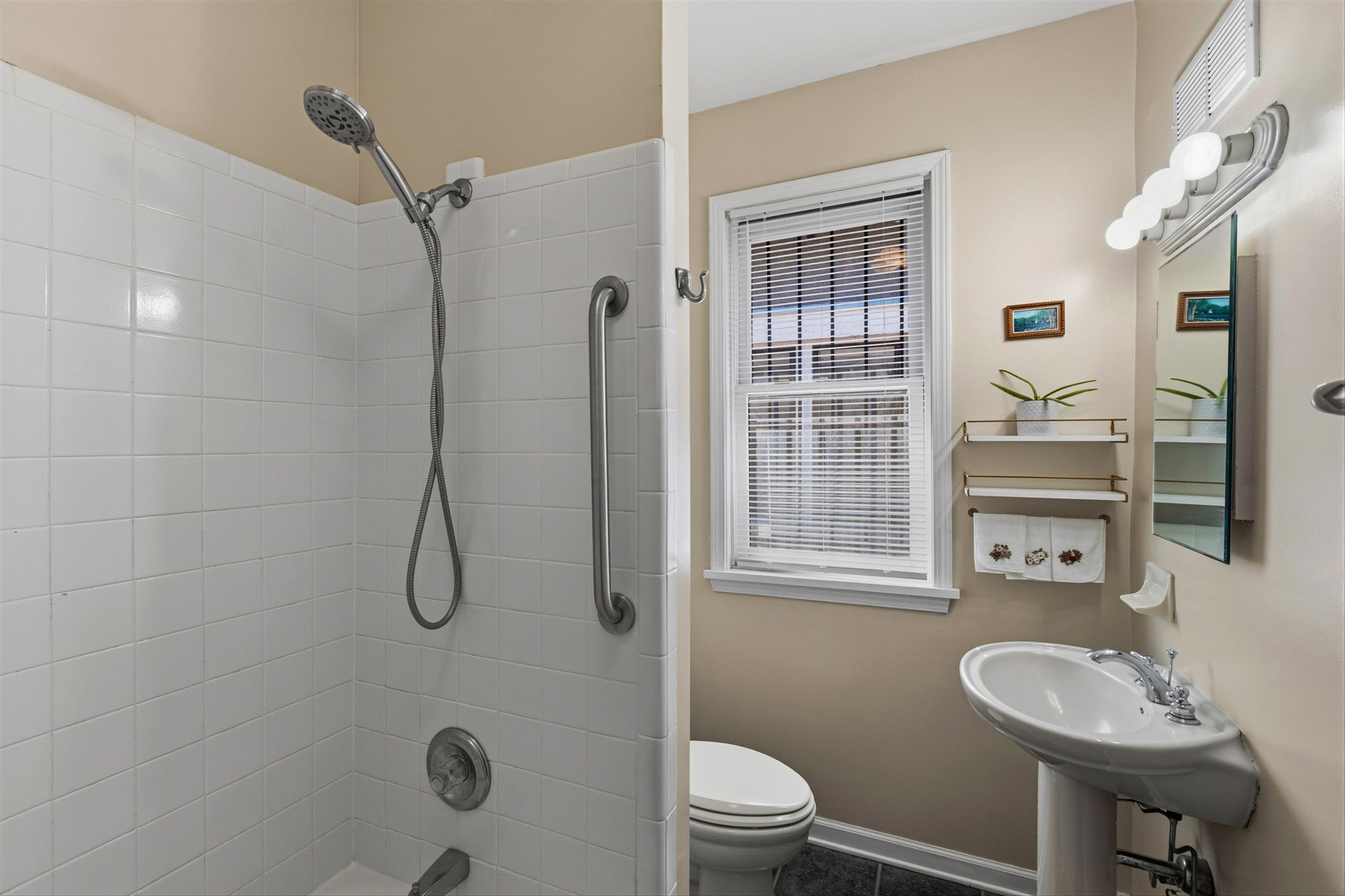 182 South Rembert Street Memphis, TN 38104 - Photo 21 of 26