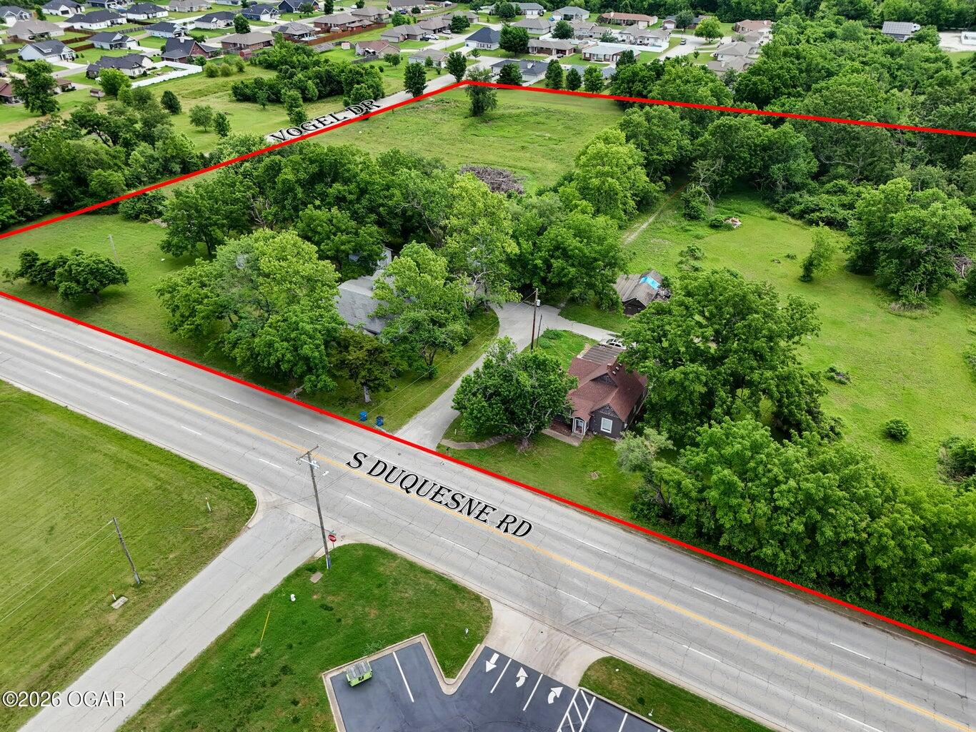 9.6 South Duquesne Road Joplin, MO 64801 - Photo 7 of 12 20260602174310505703000000-o