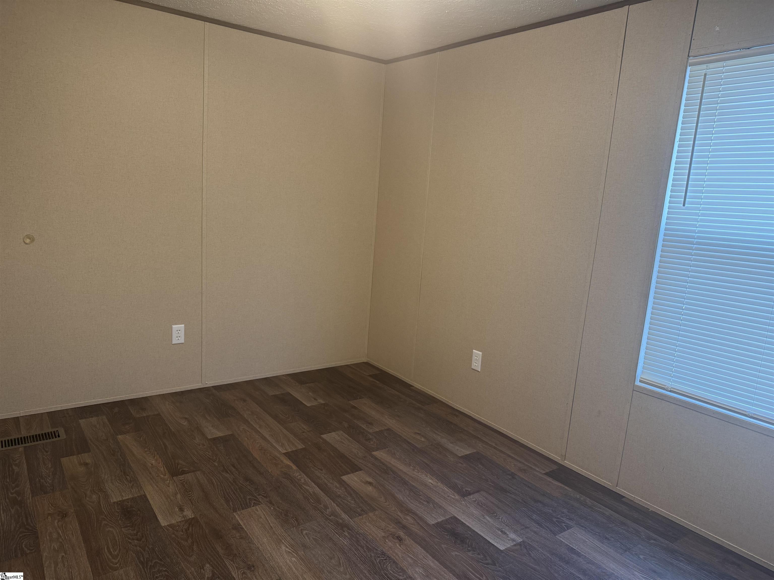 402 Railroad Street Union, SC 29379 - Photo 10 of 14