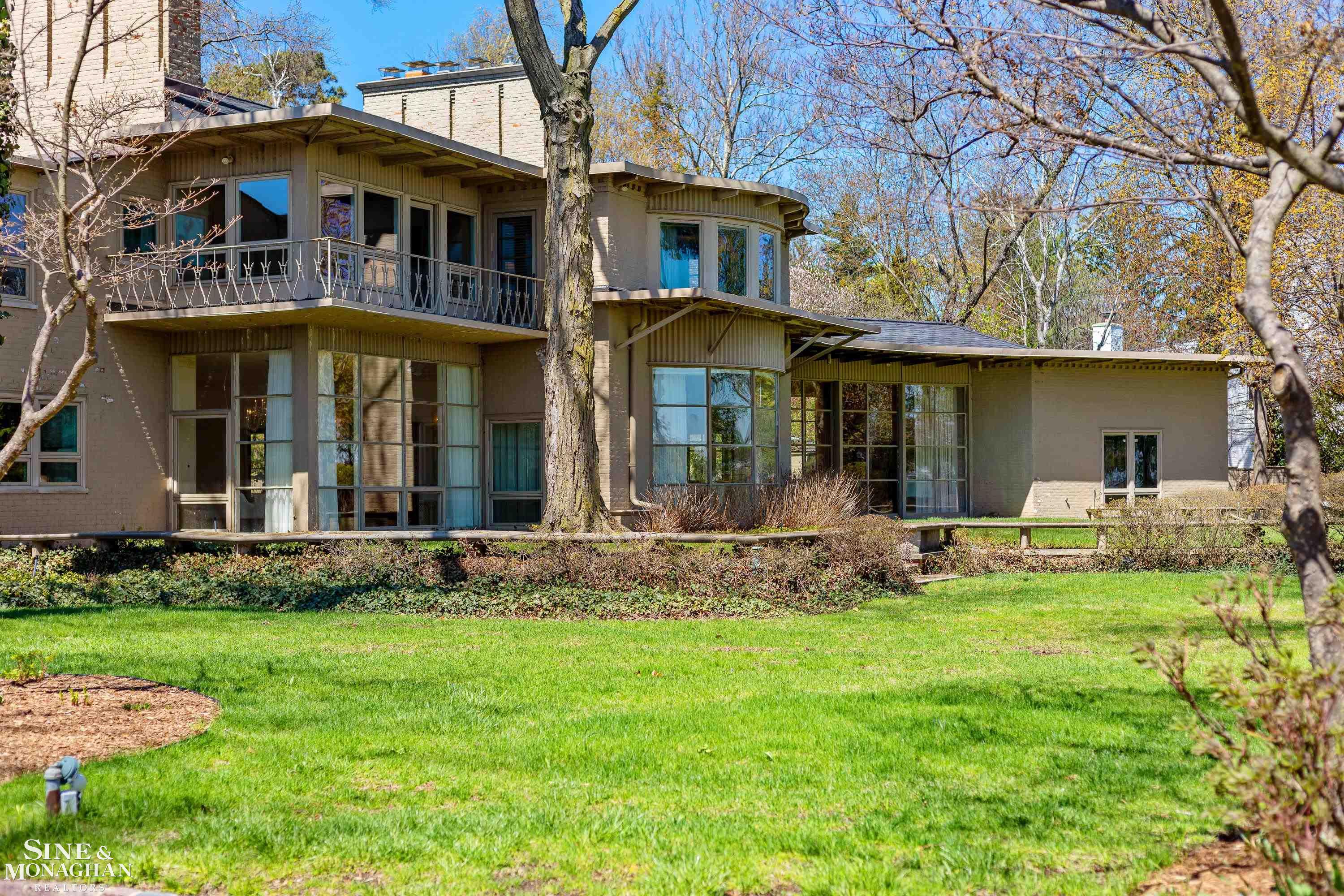 515 Lake Shore Road Grosse Pointe Shores, MI 48236 - Photo 7 of 97