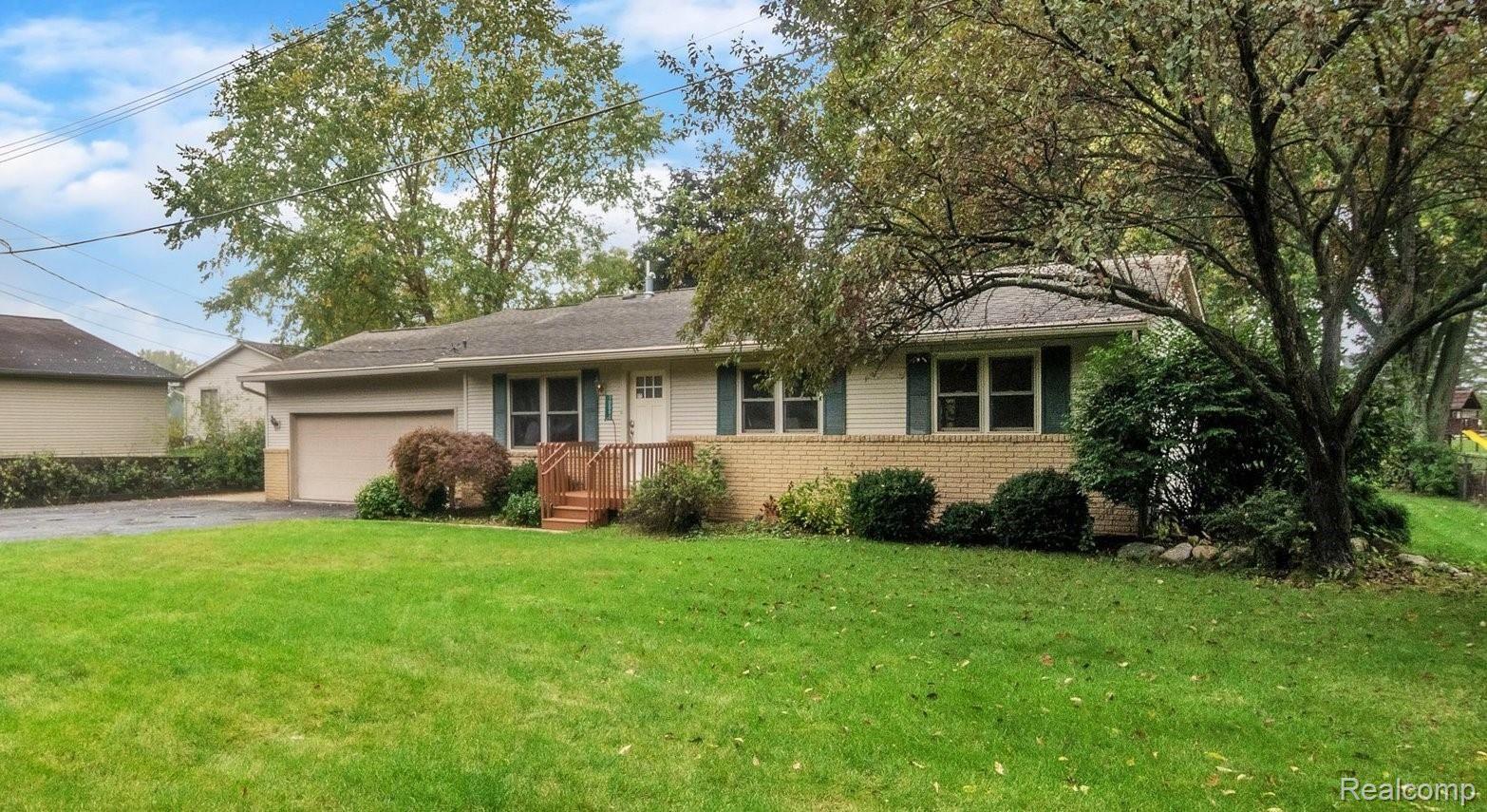 10094 Kress Road Pinckney, MI 48169 - Photo 1 of 32 04-10094-Kress-Rd-Windowstill-Real-Estate-Photography-4.jpg