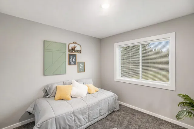 $230,000 | 887 Rex Street, Fremont, MI 49412