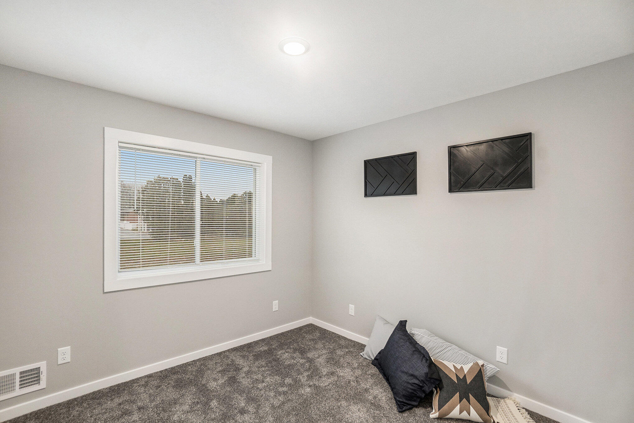 887 Rex Street Fremont, MI 49412 - Photo 10 of 19 014_dsc04310_731